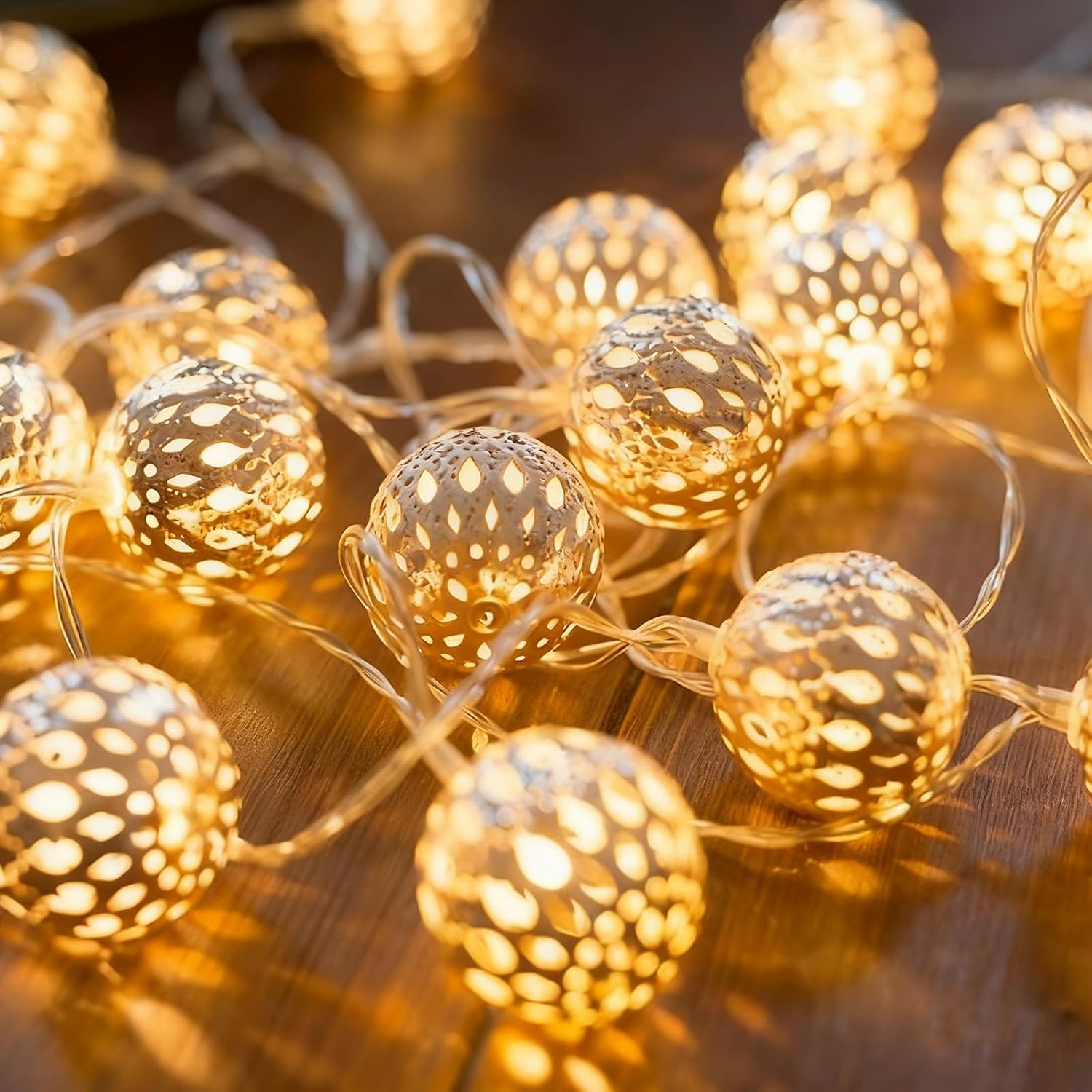 20 LED Gold Lantern Fairy String Lights, 9.8 ft, USB and Battery